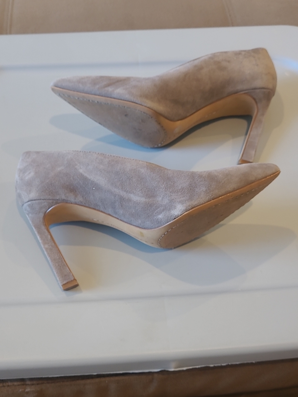 Vince Camuto Gray Suede Pump Heels Size 8 - Picture 6 of 8